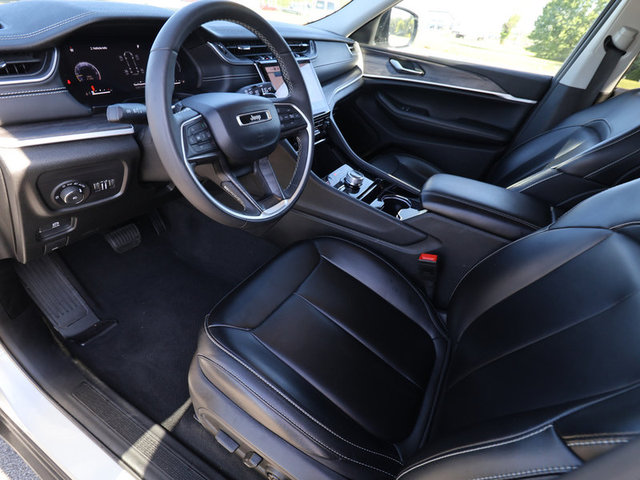2023 Jeep Grand Cherokee Limited 4WD L
