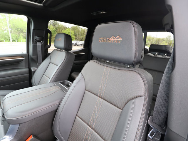 2024 Chevrolet Silverado 1500 High Country 4WD 147WB