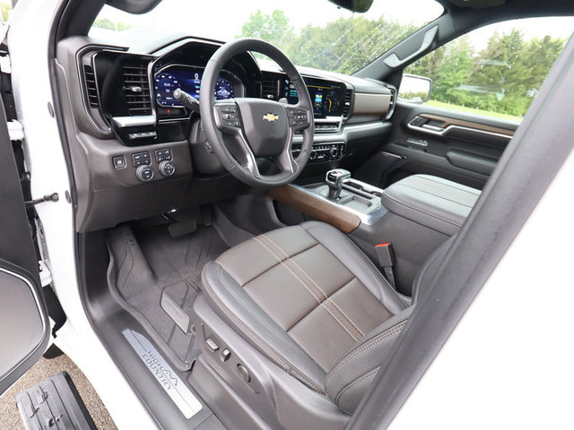 2024 Chevrolet Silverado 1500 High Country 4WD 147WB