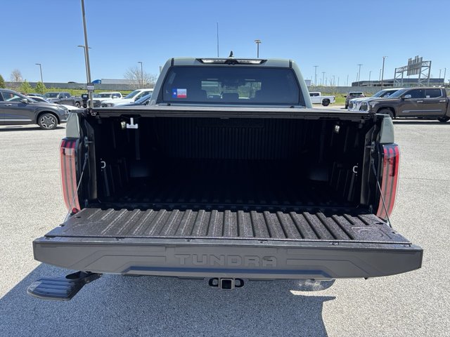 2024 Toyota Tundra Platinum 4WD 5.5ft Bed Hybri