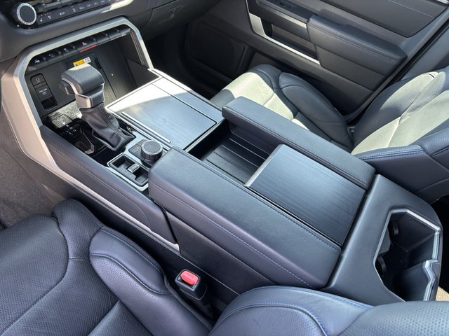 2024 Toyota Tundra Platinum 4WD 5.5ft Bed Hybri