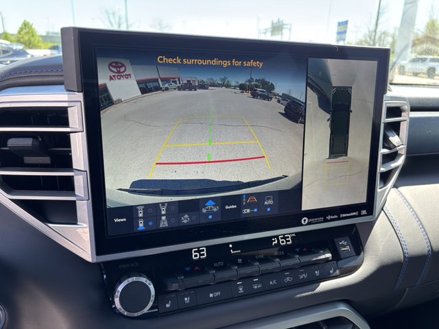 2024 Toyota Tundra Platinum 4WD 5.5ft Bed Hybri