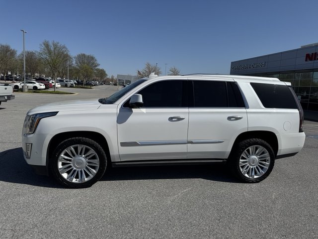2017 Cadillac Escalade Platinum 4WD