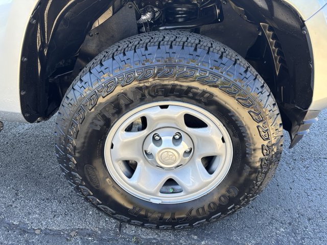 2023 Toyota Tacoma SR 4WD 5ft Bed
