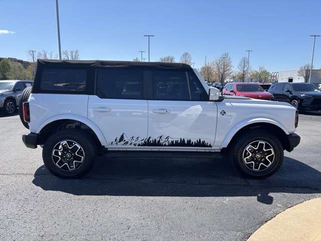2022 Ford Bronco Outer Banks 4WD
