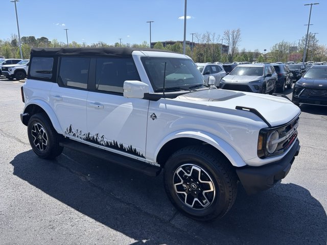 2022 Ford Bronco Outer Banks 4WD