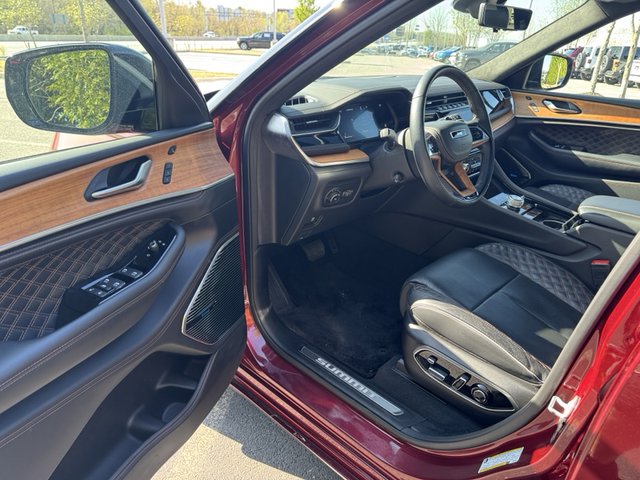 2023 Jeep Grand Cherokee Summit Reserve 4WD