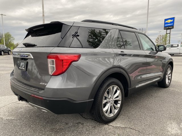 2023 Ford Explorer XLT 4WD
