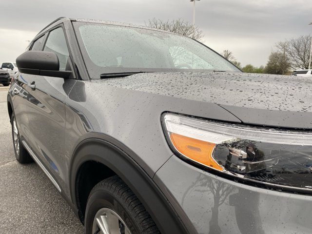 2023 Ford Explorer XLT 4WD