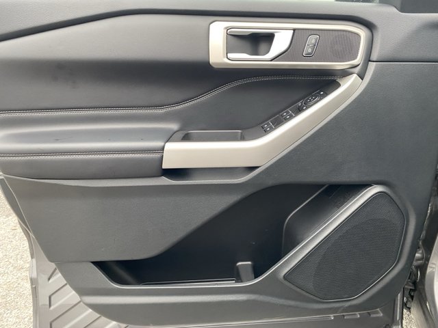 2023 Ford Explorer XLT 4WD