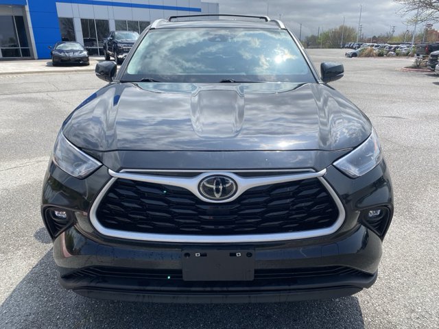2024 Toyota Highlander LE FWD