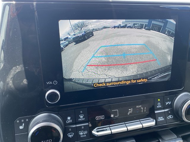 2024 Toyota Highlander LE FWD