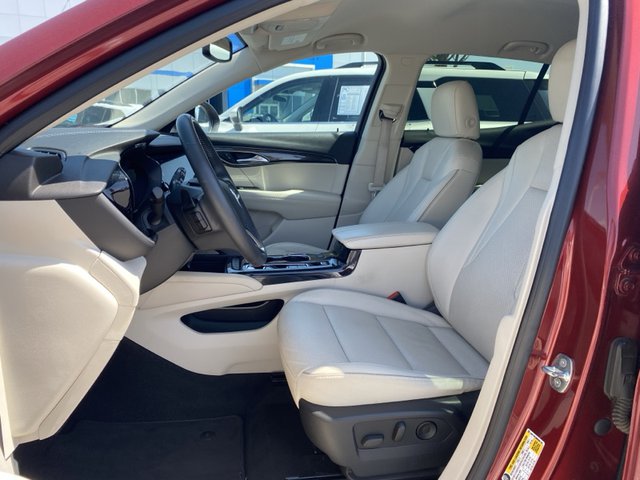 2021 Buick Envision Essence FWD