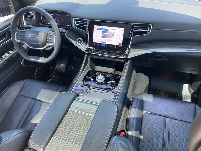 2022 Jeep Wagoneer Series III 4WD
