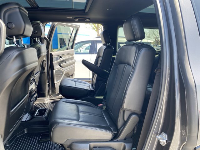 2022 Jeep Wagoneer Series III 4WD