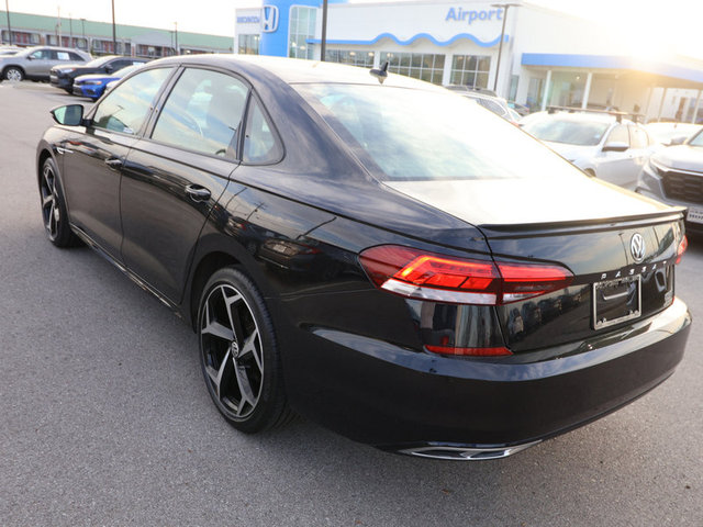 2021 Volkswagen Passat 2.0T R-Line