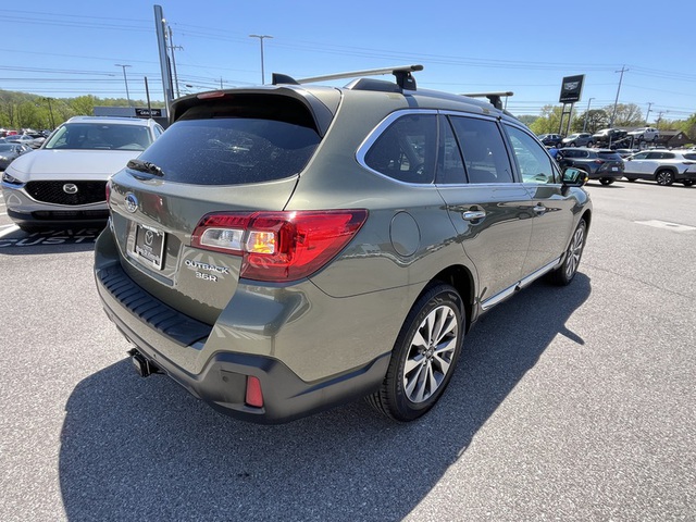 2018 Subaru Outback 3.6R Touring