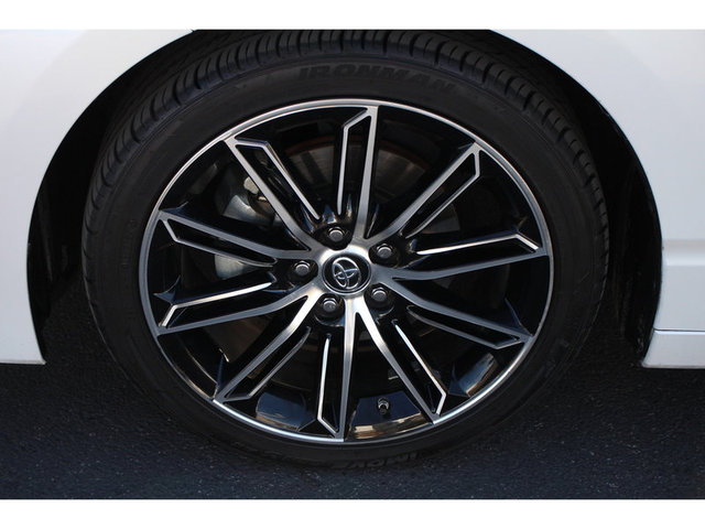 2019 Toyota Avalon Touring
