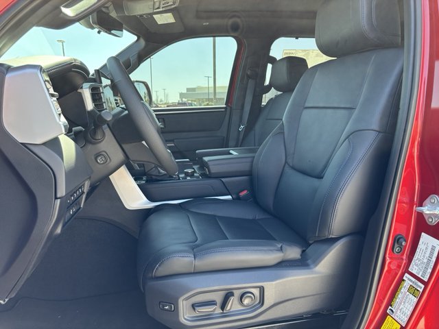 2025 Toyota Tundra Platinum 4WD 5.5ft Bed