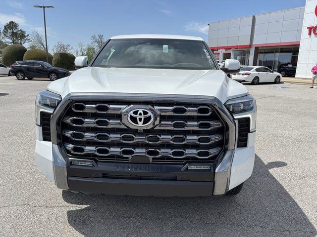 2025 Toyota Tundra Platinum 4WD 5.5ft Bed