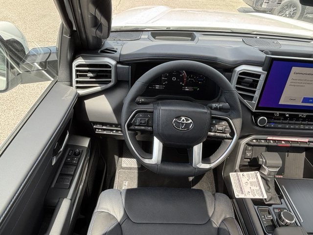 2025 Toyota Tundra Platinum 4WD 5.5ft Bed