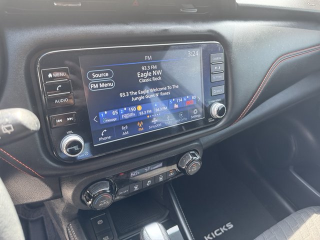 2021 Nissan Kicks SR FWD