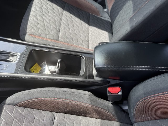 2021 Nissan Kicks SR FWD