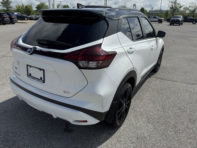 2021 Nissan Kicks SR FWD