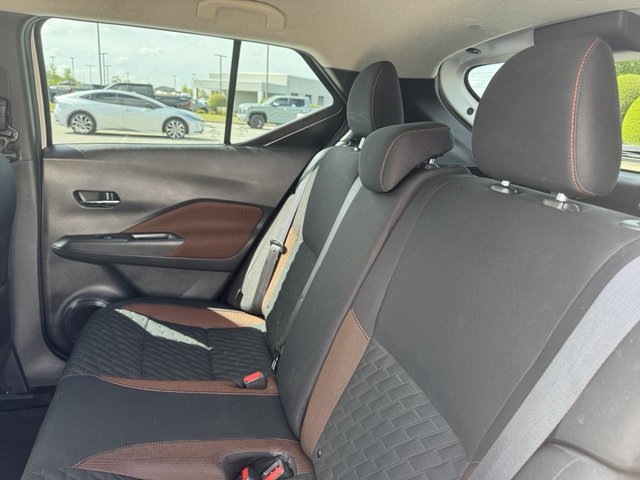 2021 Nissan Kicks SR FWD