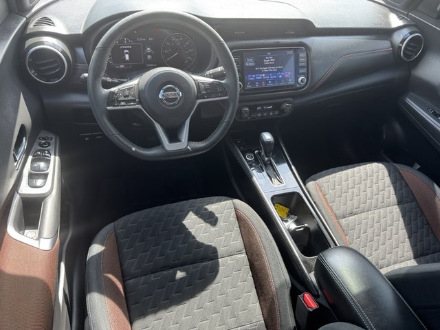 2021 Nissan Kicks SR FWD