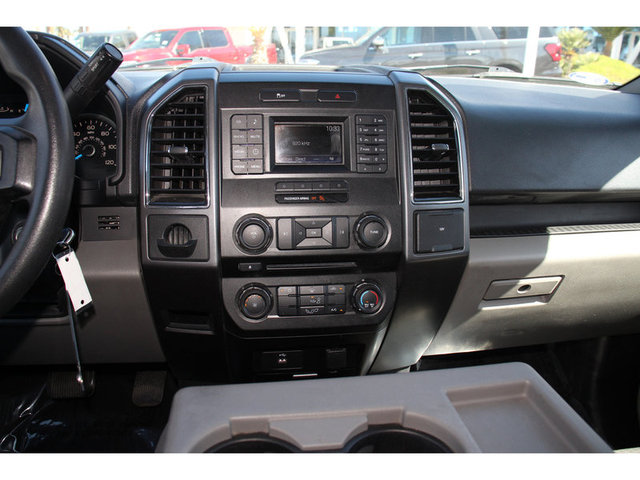 2017 Ford F-150 XLT 2WD 5.5ft Box