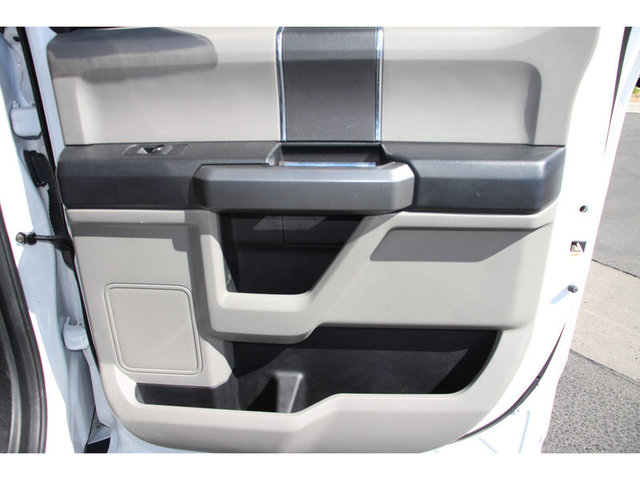 2017 Ford F-150 XLT 2WD 5.5ft Box