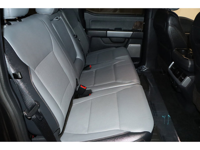 2023 Ford F-150 Lightning Lariat 4WD