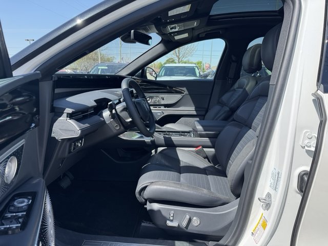 2025 Lincoln Nautilus Reserve AWD