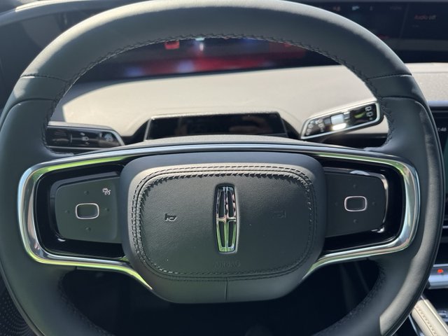 2025 Lincoln Nautilus Reserve AWD