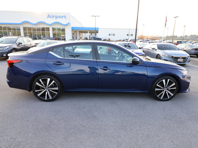 2021 Nissan Altima 2.5 SR