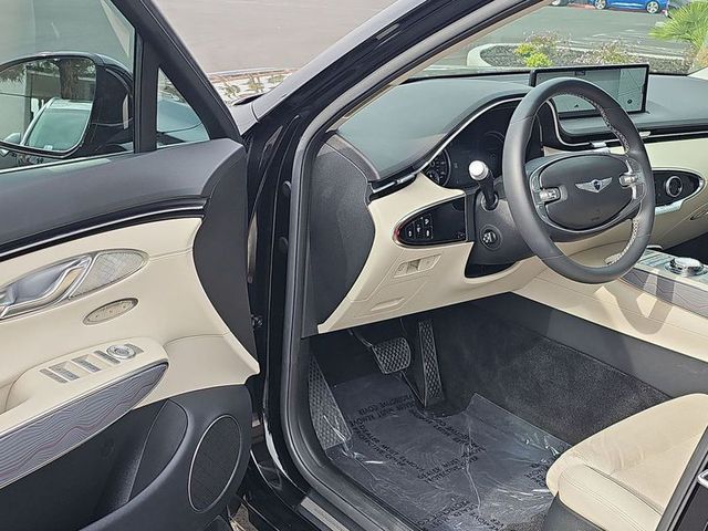 2025 Genesis GV70 2.5T AWD