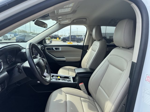 2023 Ford Explorer XLT 4WD