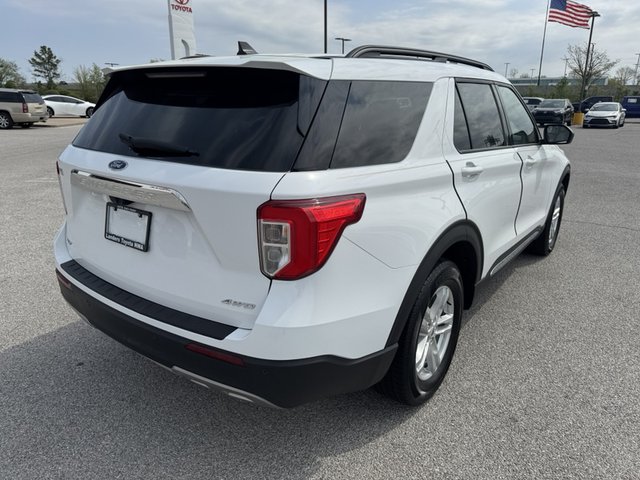 2023 Ford Explorer XLT 4WD