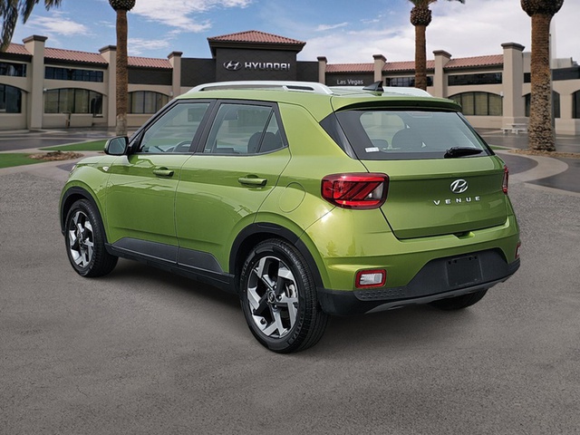 2022 Hyundai Venue SEL