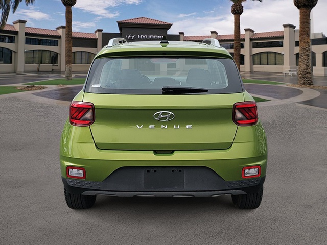 2022 Hyundai Venue SEL