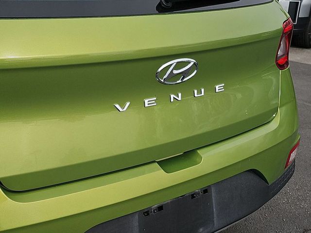2022 Hyundai Venue SEL