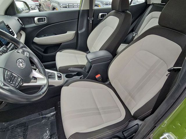 2022 Hyundai Venue SEL