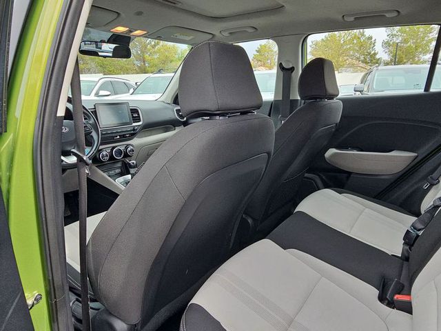 2022 Hyundai Venue SEL
