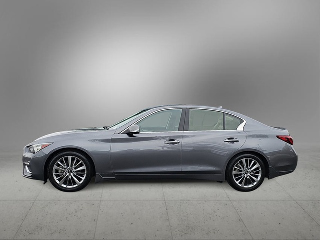 2022 INFINITI Q50 LUXE RWD