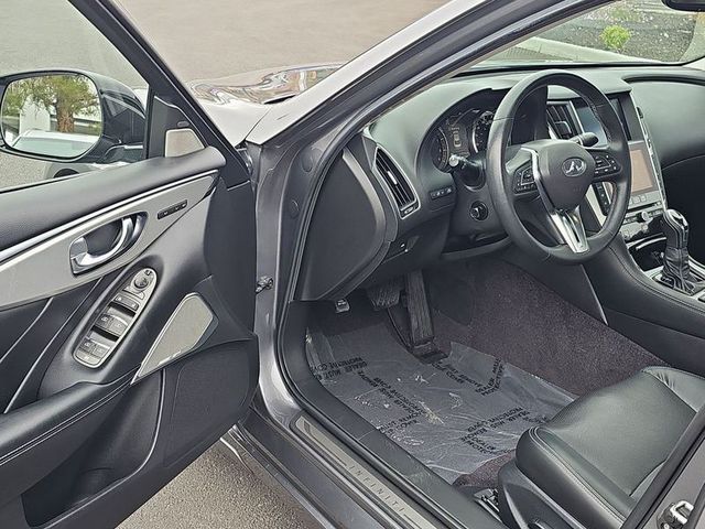 2022 INFINITI Q50 LUXE RWD