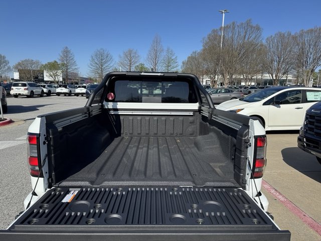 2025 Nissan Frontier PRO-4X 4WD