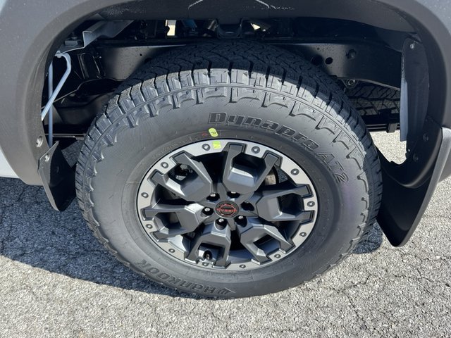 2025 Nissan Frontier PRO-4X 4WD