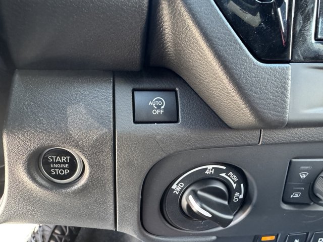 2025 Nissan Frontier PRO-4X 4WD