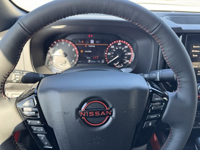 2025 Nissan Frontier PRO-4X 4WD